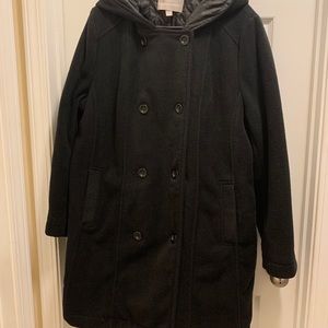 Plus size women’s peacoat